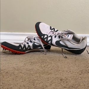Nike Rival track mid-distance spikes